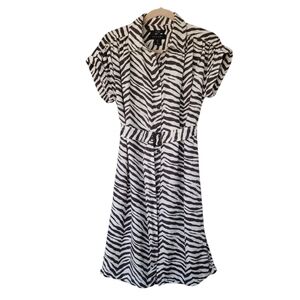 Tahari Linen Zebra Print Shirt Dress Short Sleeve Belt in Cream Brown